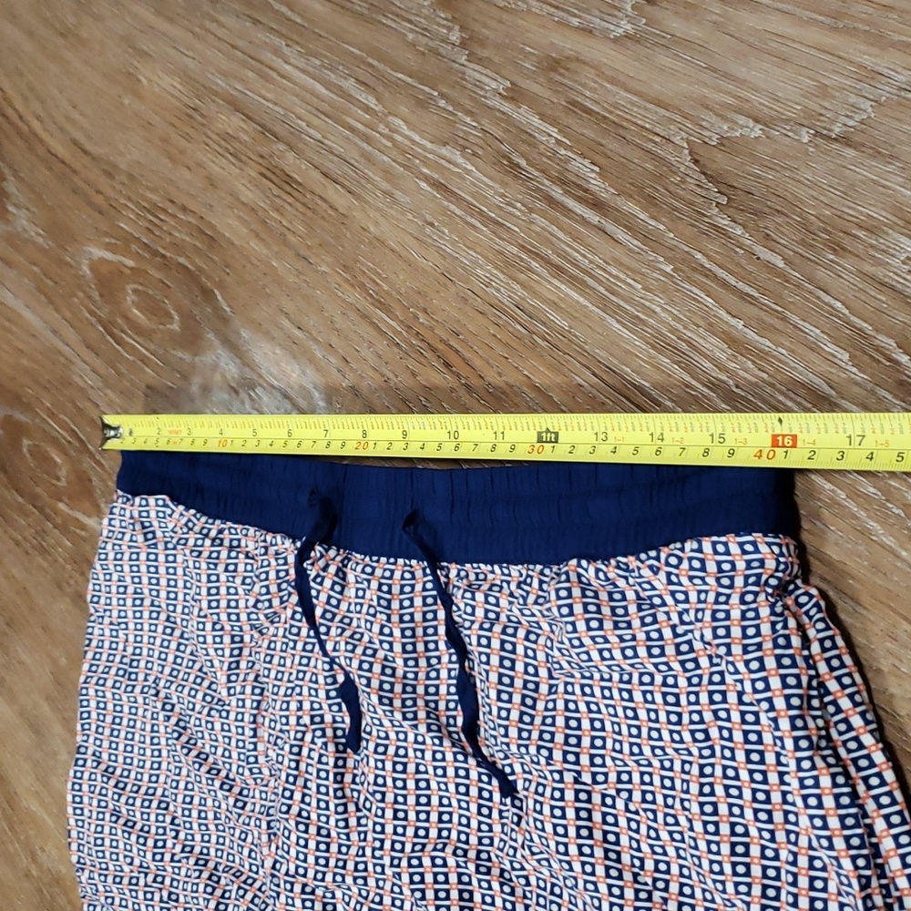 (M) GAP Loose Fit Nautical Coord Set Geometric Back Keyhole Cutout Vacation - Picture 7 of 9